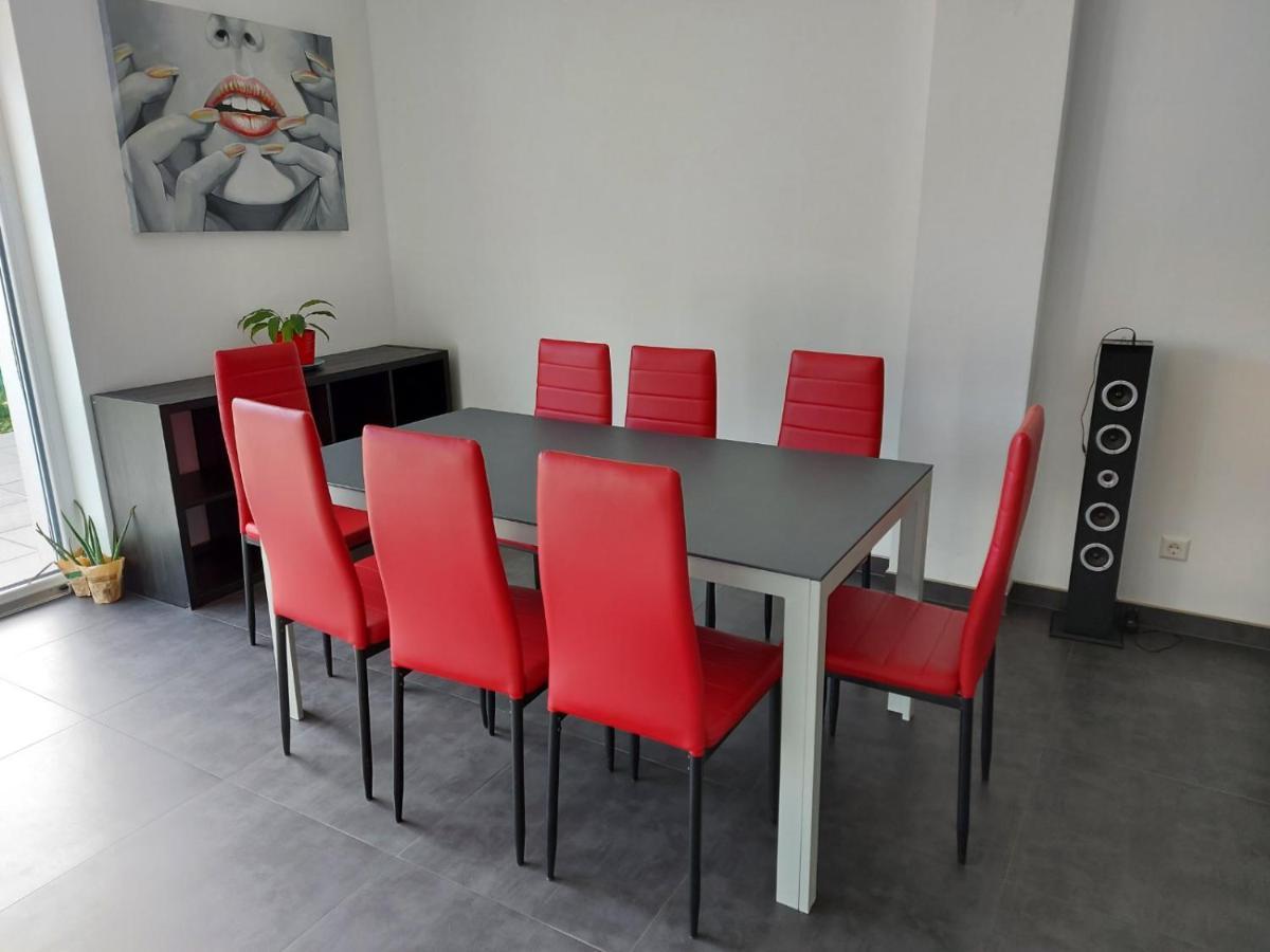 Several Different Rooms, Newly Furnished, In A New House In Vichten Экстерьер фото