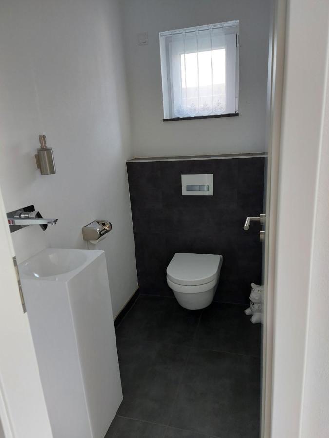Several Different Rooms, Newly Furnished, In A New House In Vichten Экстерьер фото